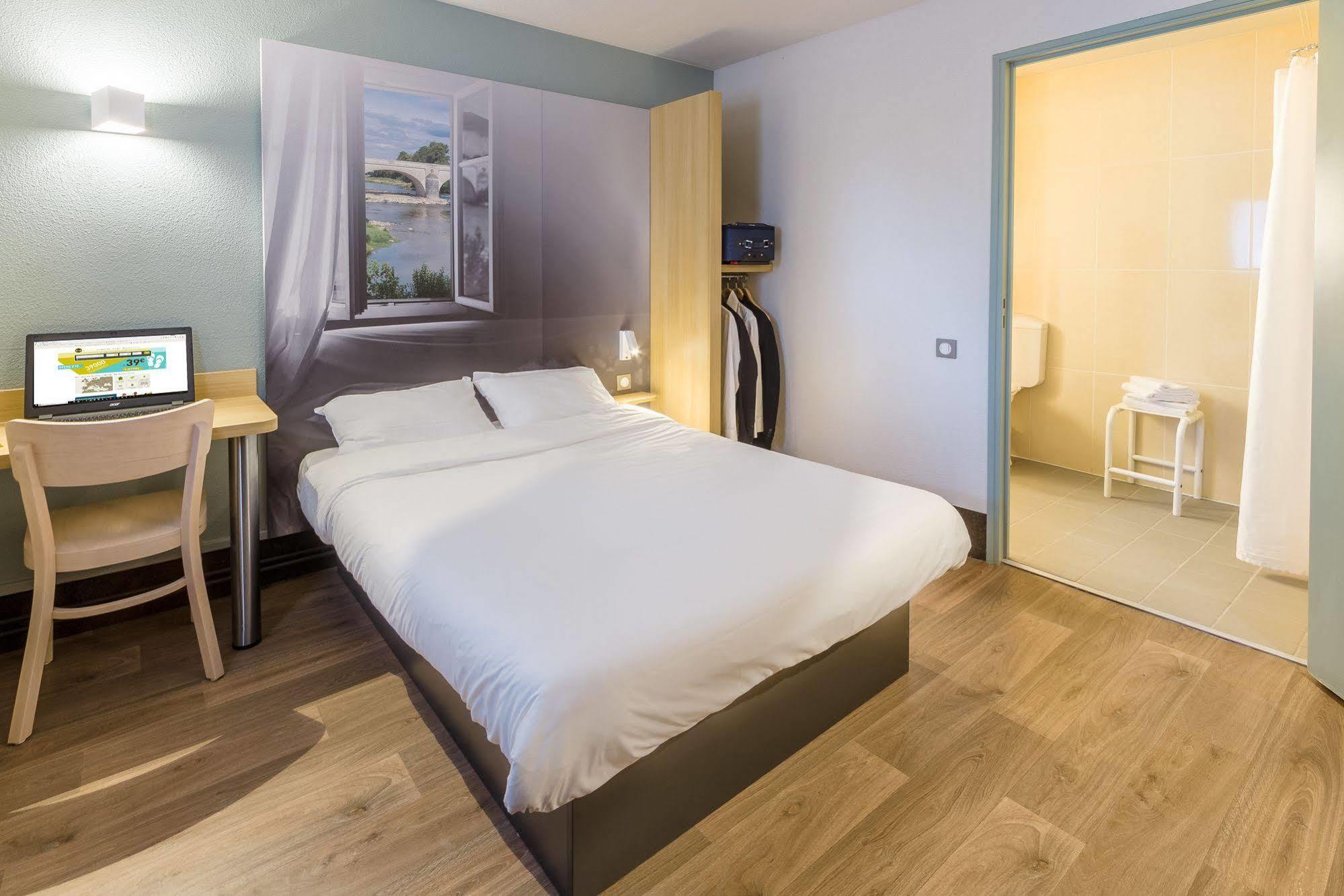 B&B Hotel Angers 2 Universite Beaucouzé Екстериор снимка