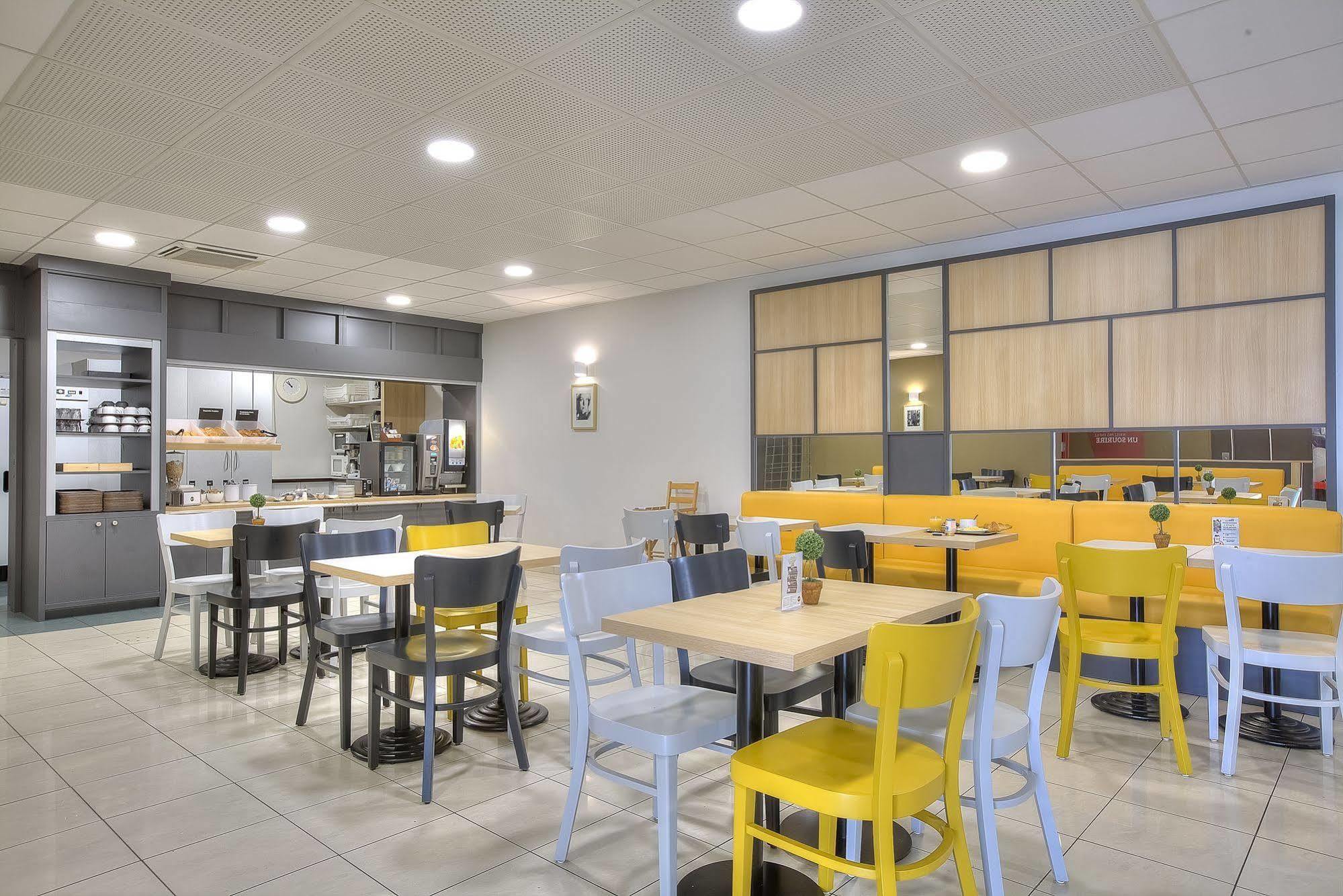 B&B Hotel Angers 2 Universite Beaucouzé Екстериор снимка